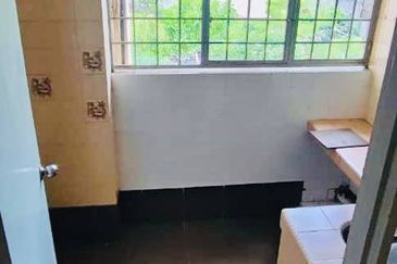 Pinang 1B Gallery 1E