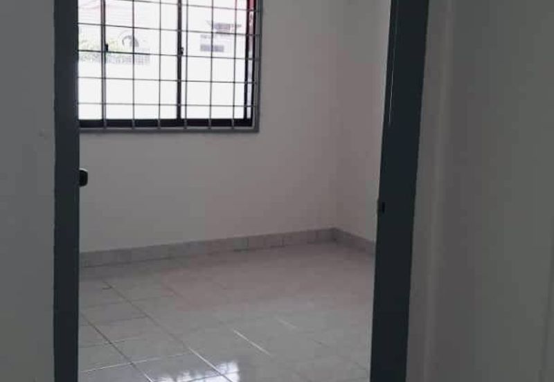 Seksyen 4, Kota Damansara