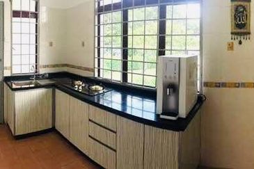 Seksyen 4, Kota Damansara