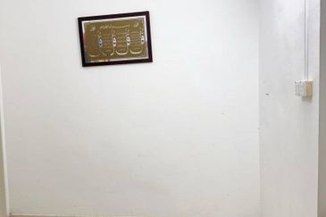 TAMAN MERANTI LESTARI