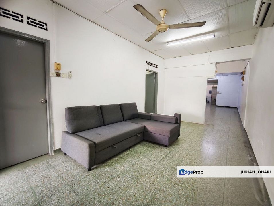 Taman Salak Jaya, Salak South Single Storey Extended for Sale, Kuala Lumpur, Salak Selatan