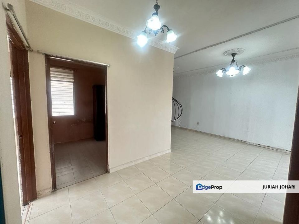 Petaling Jaya, Suria Apartment Level 2, Taman Medan for Sale, Selangor, Petaling Jaya
