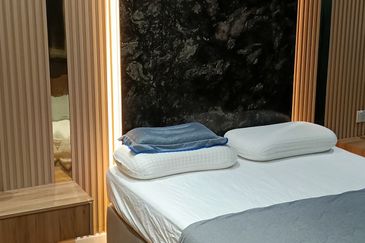 Pavilion Ceylon Hill