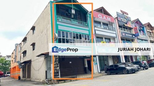 Seri Kembangan, End Lot Shop Lot, Taman Putra Permai, Selangor, Seri Kembangan