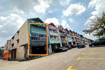 Pusat Perdagangan Seri Kembangan