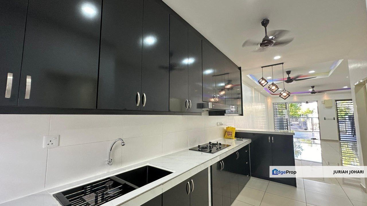 2 Storey Tiara Sendayan Seremban, Fully renovated , Negeri Sembilan, Seremban