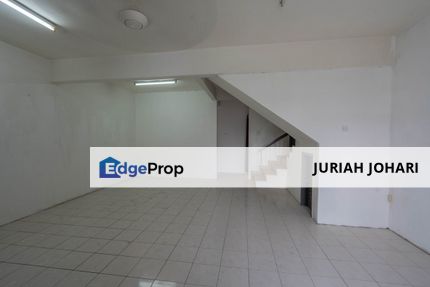Seri Kembangan, Double Storey, Taman Puncak Jalil Facing OPEN for Sale, Selangor, Seri Kembangan