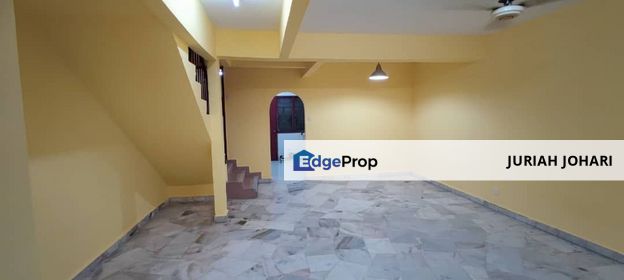 Bandar Sunway PJS10, Double Storey partly furnished for RENT, Selangor, Bandar Sunway