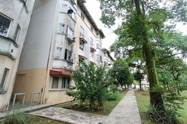 Impian Apartment