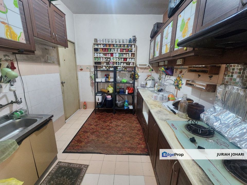 Gardenville Townvilla, Ground floor Selayang Height, Selangor, Selayang