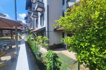 Gardenville Townvilla, Selayang Heights