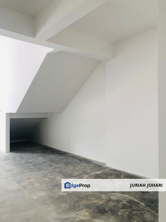 Old Klang Road, Shoplot Corner Unit for RENT, Kuala Lumpur, Jalan Klang Lama (Old Klang Road)