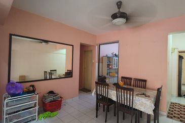 Sri Dahlia Apartment