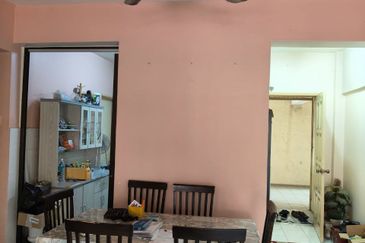 Sri Dahlia Apartment