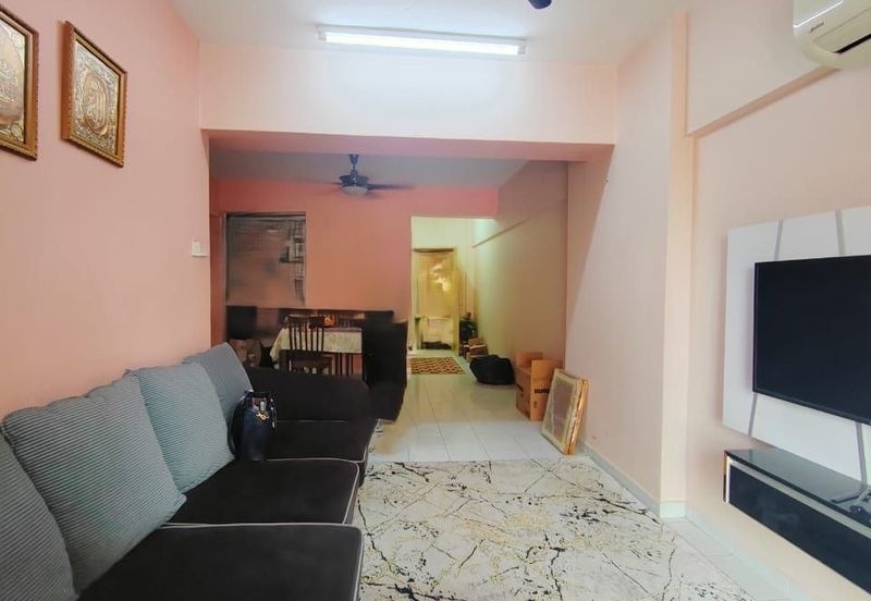 Sri Dahlia Apartment