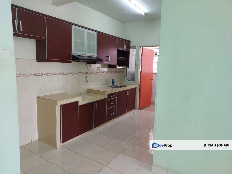 Batu Caves, Banjaria Court , Selangor, Batu Caves 