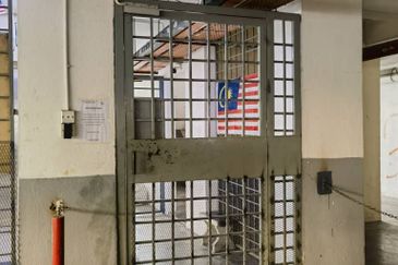 Jelutong Apartment, Selayang Heights