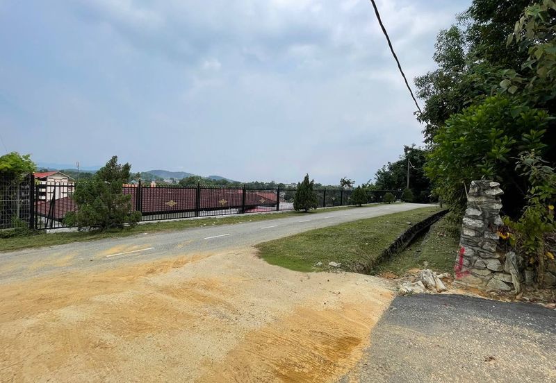 Kampung Sungai Kantan