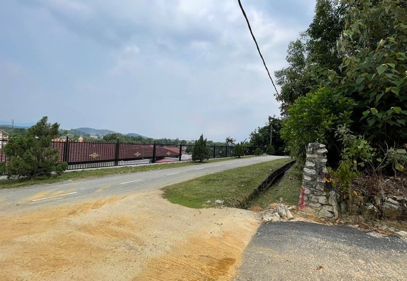 Kampung Sungai Kantan