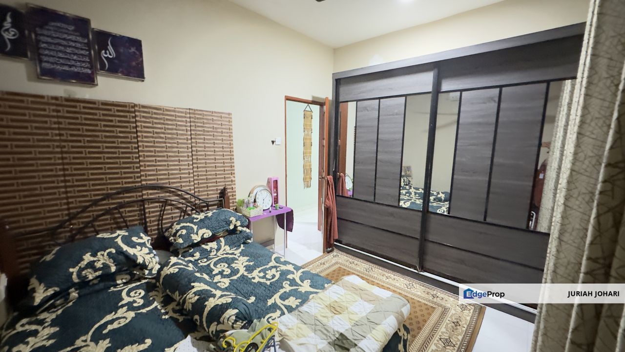 Rembau, Single Storey Renovated Taman Chembong Utama, Negeri Sembilan, Rembau