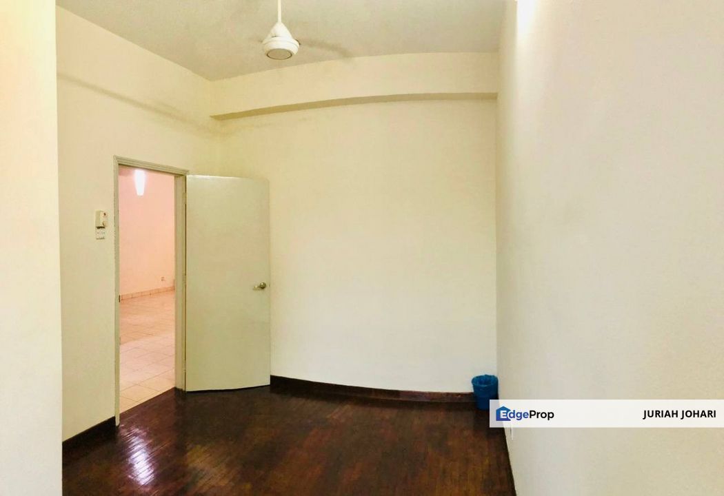 Seri Kembangan, Townhouse Sungai Besi Indah, The Mines, Selangor, Seri Kembangan