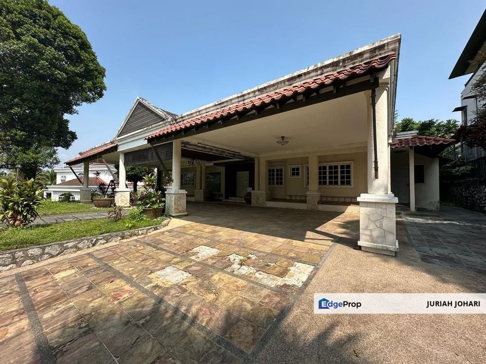 Seksyen 13, 2 Storey Bungalow, Facing golf view, Selangor, Shah Alam
