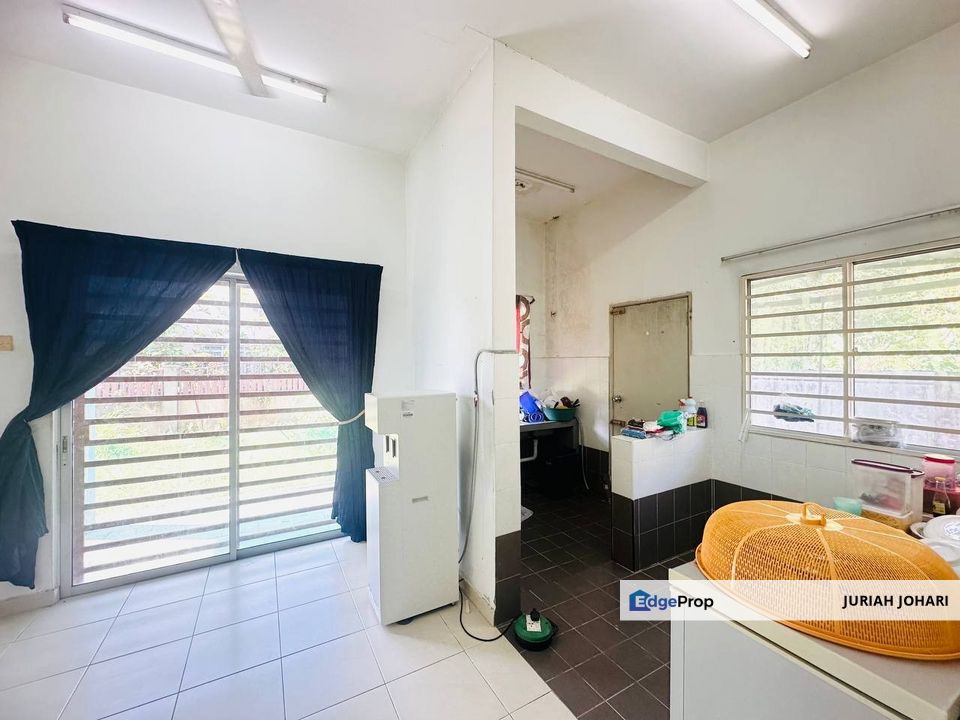 Semi D Single Storey, Salak Tinggi Sepang Tanah Luas, Selangor, Sepang