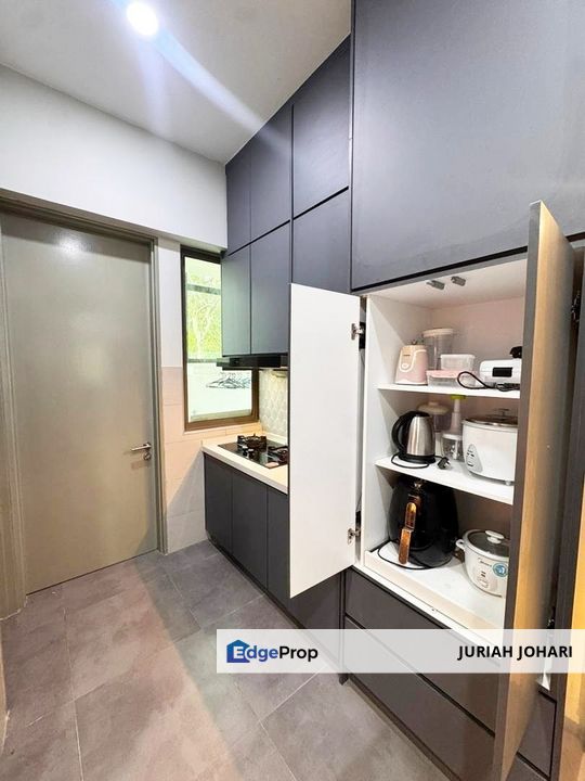 Corner Lot, Lake Point Residence Cyberjaya, Selangor, Cyberjaya