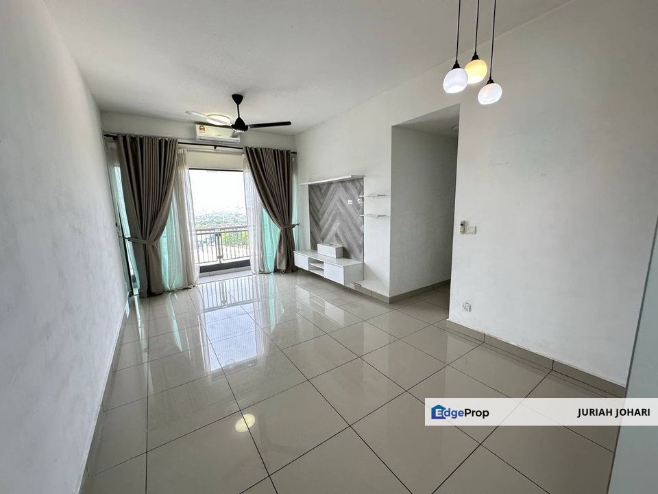 Partly furnished Almyra Residence, Bandar Puteri Bangi, Selangor, Bangi