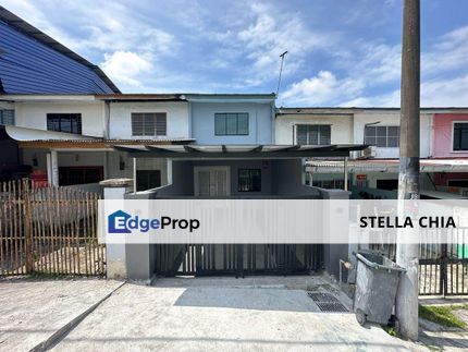 Taman Nora / Jalan Berlian / 2 Sty Low Cost/Fully Renovated/ 4 Beds 2 Baths, Johor, Ulu Tiram