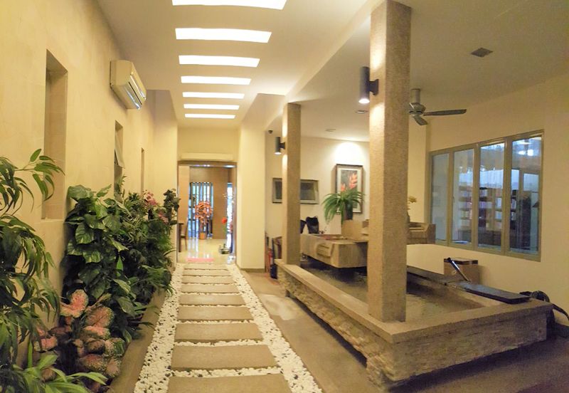 Bukit Jelutong, Jalan Titian, Shah Alam