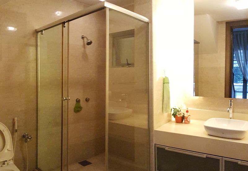 Bukit Jelutong, Jalan Titian, Shah Alam