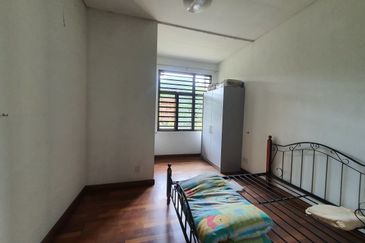 Bukit Jelutong, Lagenda I, Shah Alam