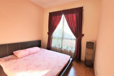 Bukit Jelutong, Shah Alam