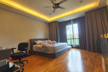 Bukit Jelutong, Jalan Kubah, Shah Alam