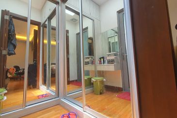 Bukit Jelutong, Jalan Kubah, Shah Alam