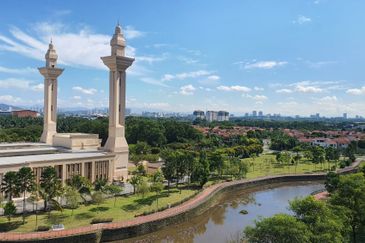 Suria Residence by Sunsuria