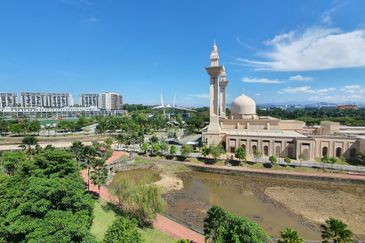 Suria Residence by Sunsuria