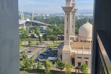 Suria Residence by Sunsuria