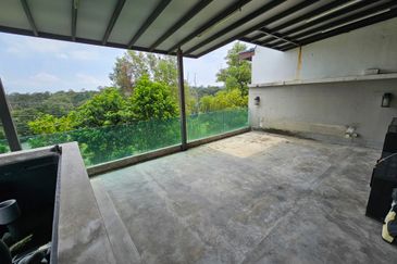 Bukit Jelutong