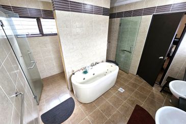 Cahaya SPK, Seksyen U9