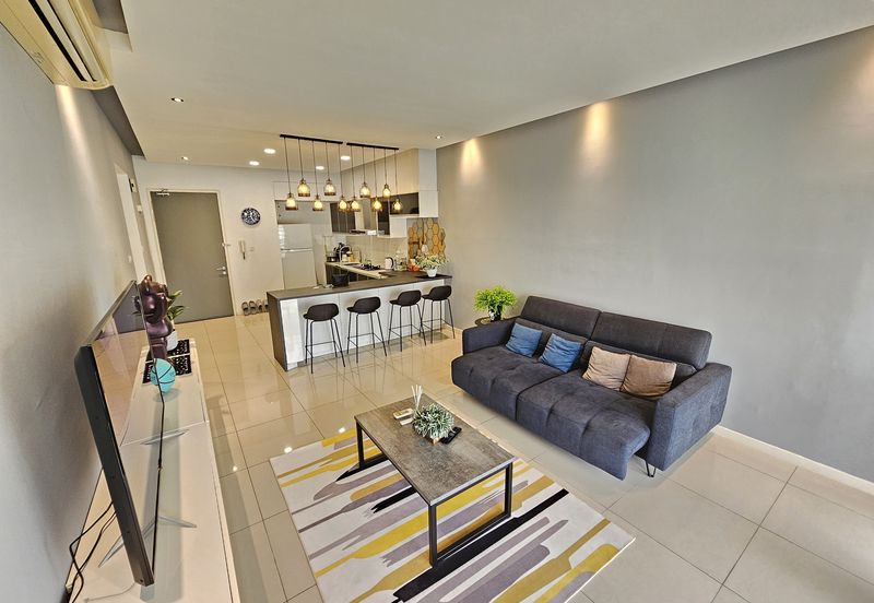 Bukit Jelutong ( Renai Residences )