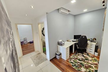 Bukit Jelutong ( Renai Residences )