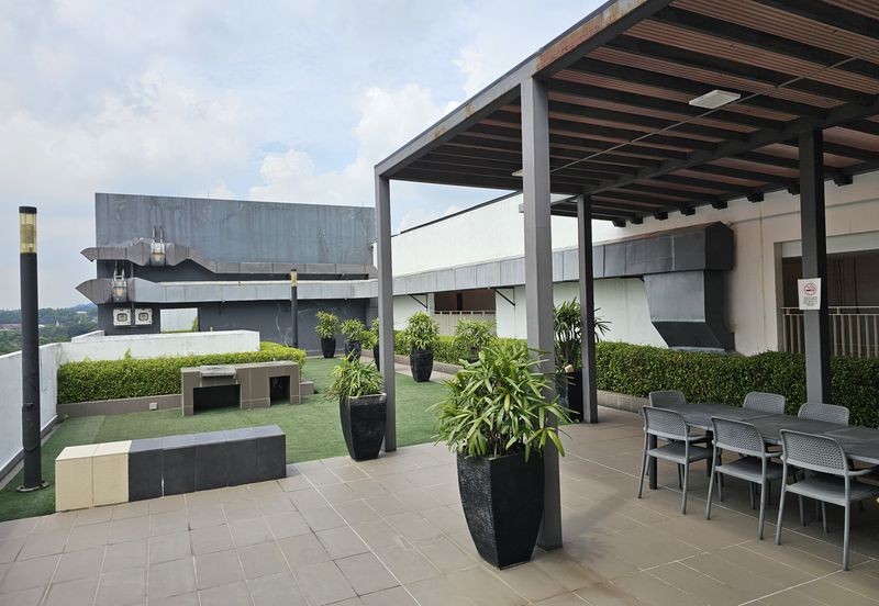 Bukit Jelutong ( Renai Residences )