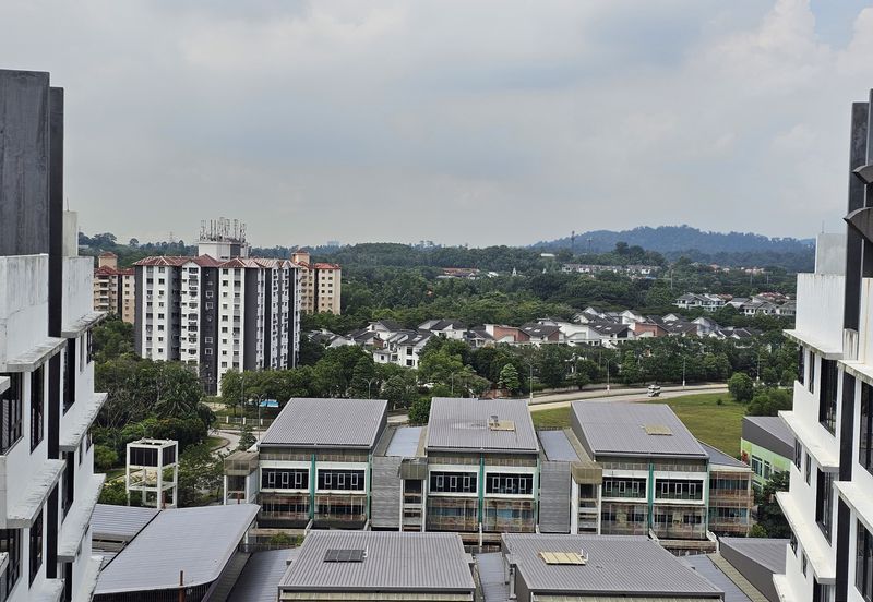 Bukit Jelutong ( Renai Residences )