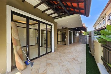 Cahaya SPK, Seksyen U9