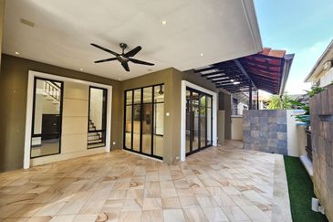 Cahaya SPK, Seksyen U9