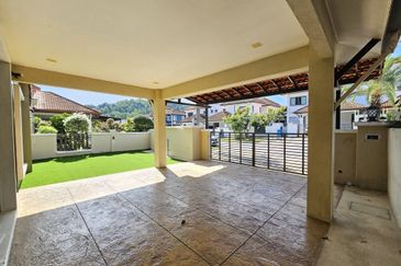 Cahaya SPK, Seksyen U9