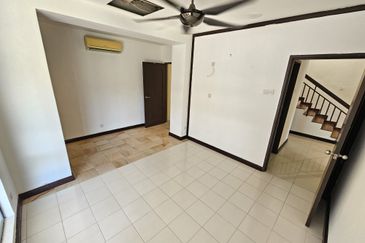 Cahaya SPK, Seksyen U9