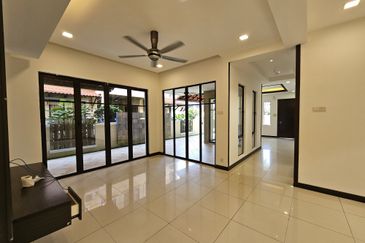 Cahaya SPK, Seksyen U9